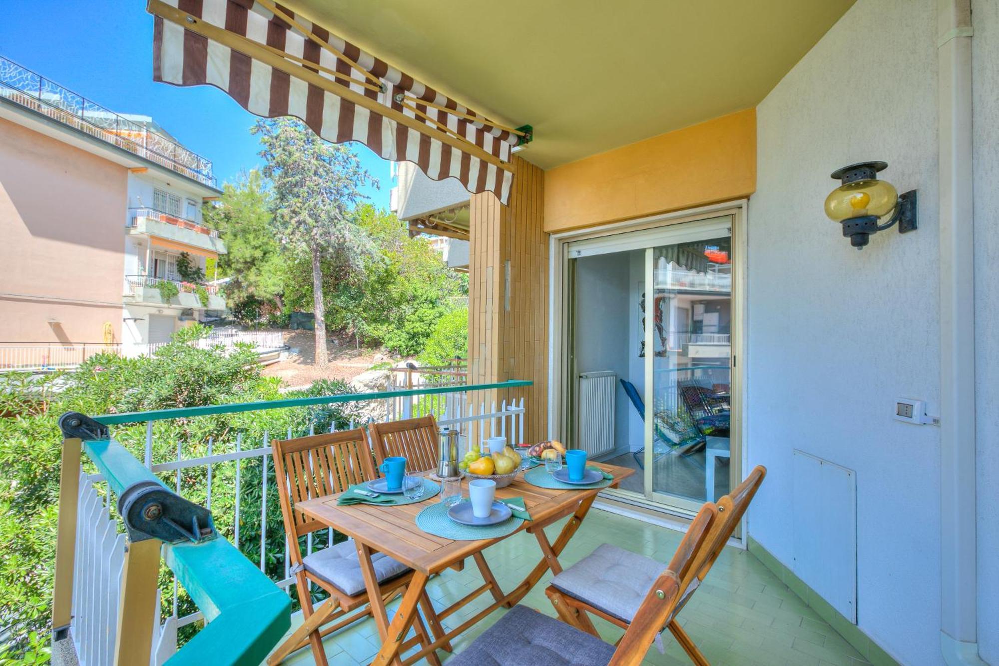 Casa Emma With Sea Glimpse - Happy Rentals Sanremo Exteriör bild